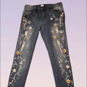 Venus Women’s Embellished Ankle Jeans Size 4